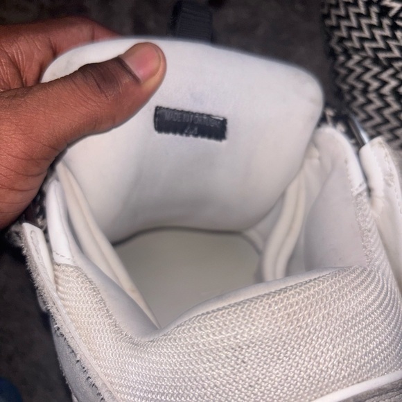 Size 44 - Picture 3 of 3